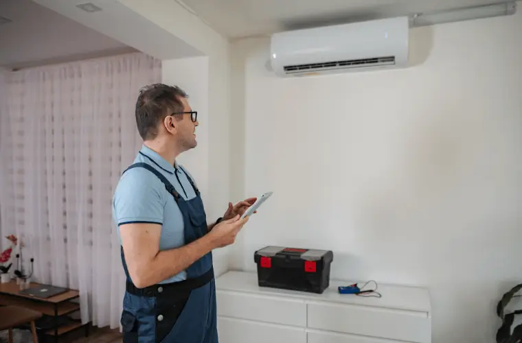 ما أسباب ضعف تبريد المكيف في أجواء المدينة الحارة؟